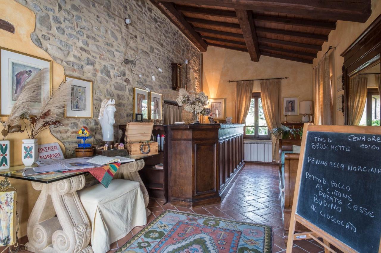 Agriturismo Goccia Di Luna Umbertide Eksteriør bilde
