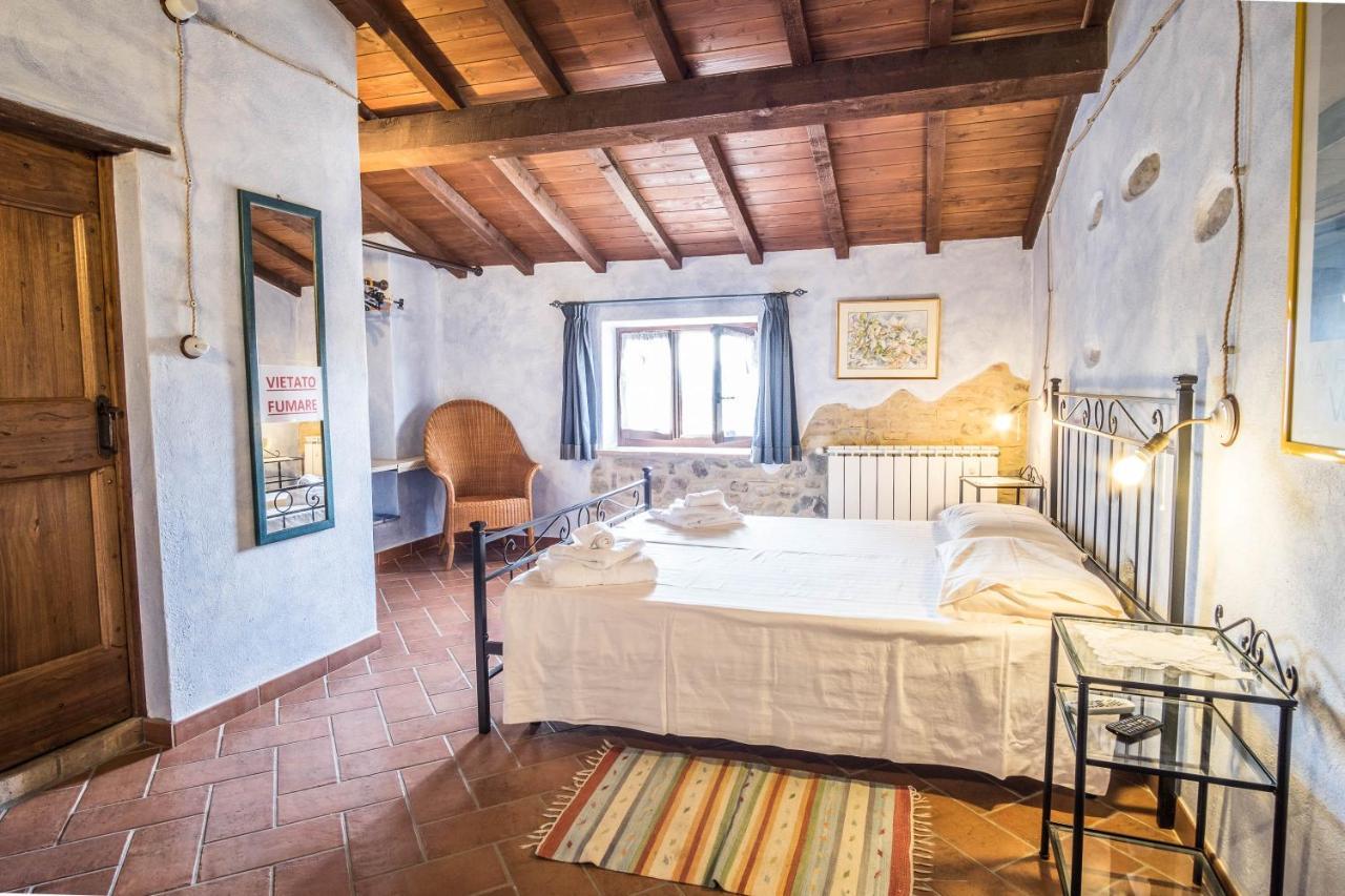 Agriturismo Goccia Di Luna Umbertide Eksteriør bilde